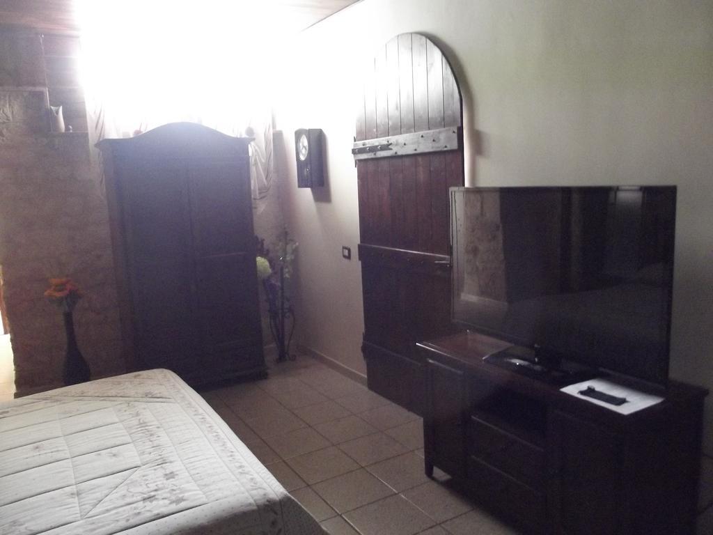 La Cutizza B&B Martina Franca Habitación foto